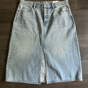 Old Navy Blue Denim Skirt